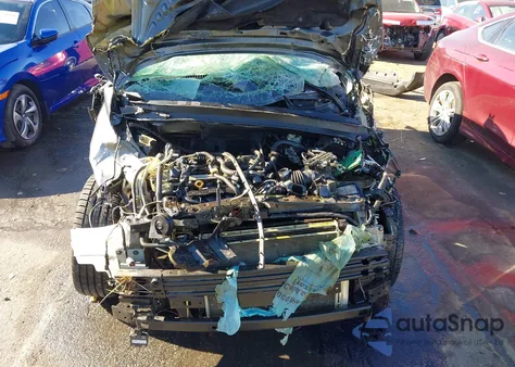 2019 Nissan Kicks Sv z USA, uszkodzony, nr VIN 3N1CP5CU1KL520950